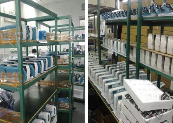 Zacisk bieguna obrotowego 90 ° Dostępny Medyczna pompa infuzyjna z 0,1 ~ 1200 ml / h Tryb mikro 0,1-99,9 ml / h